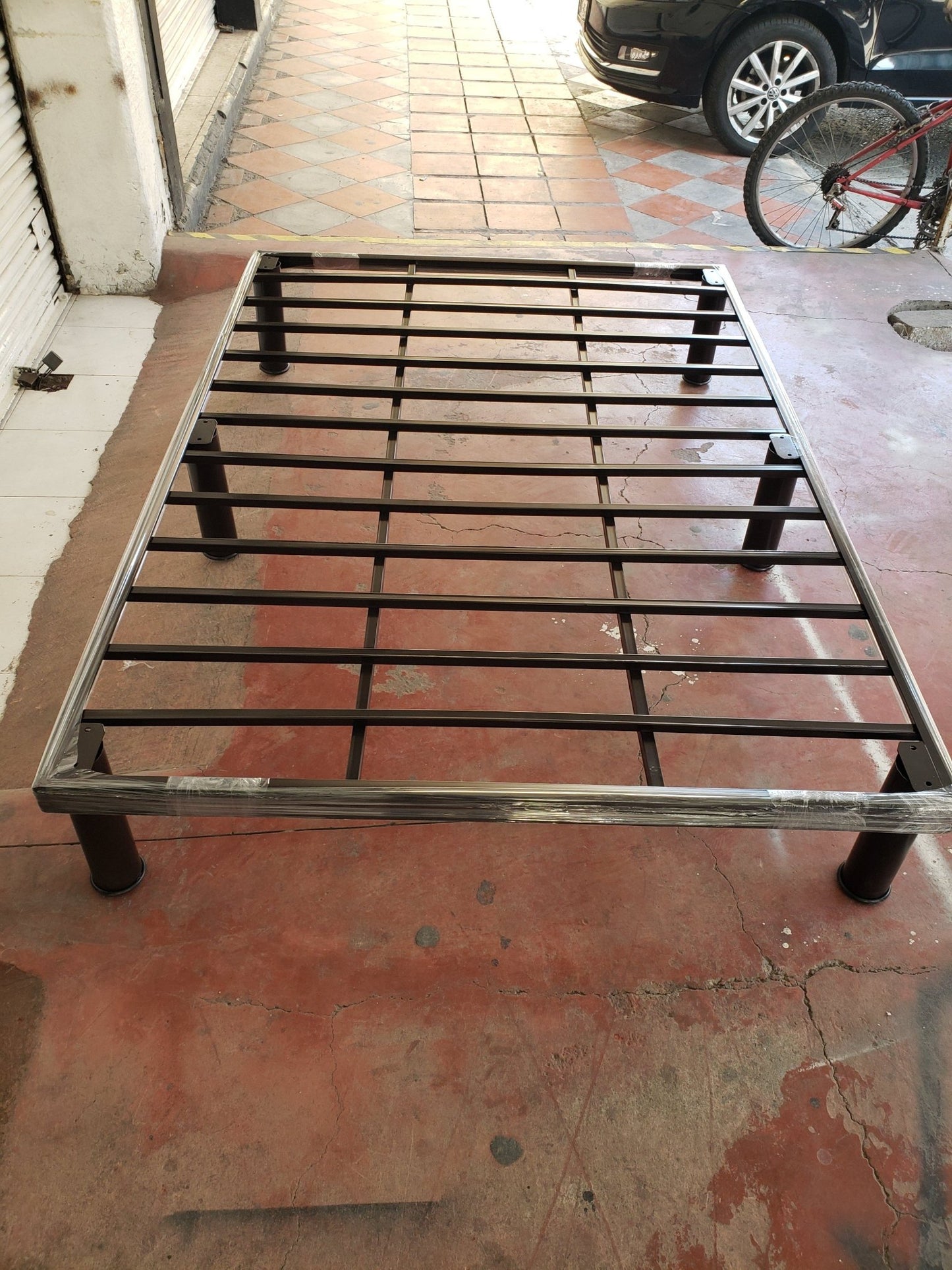 Base Tubular Matrimonial - Muebleria Paty