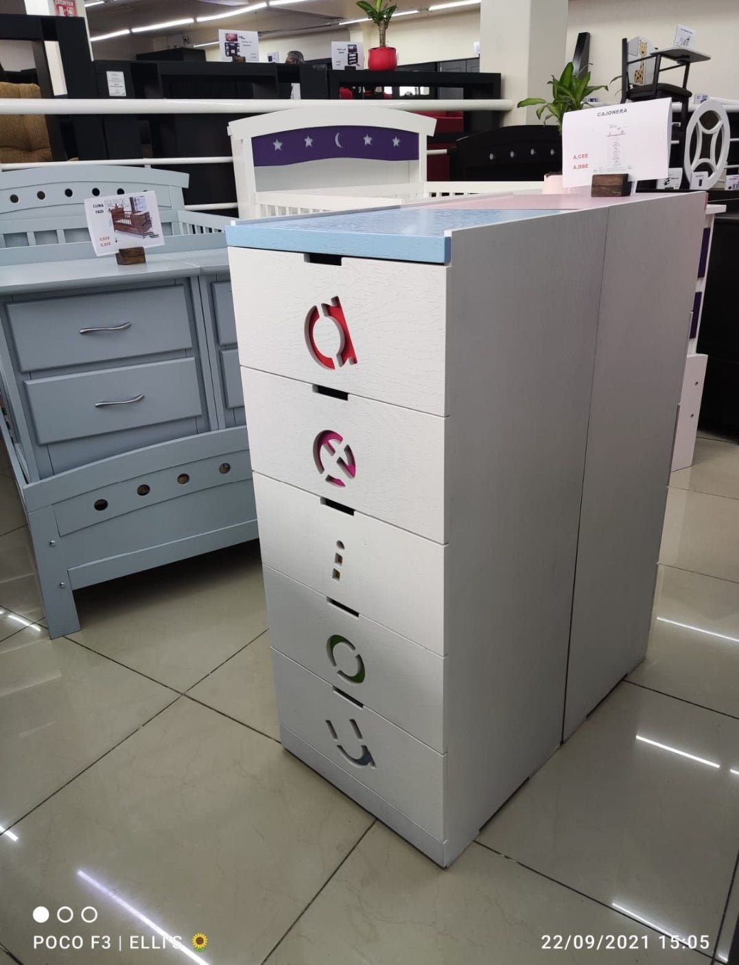 Cajonera Infantil Vocales - Muebleria Paty