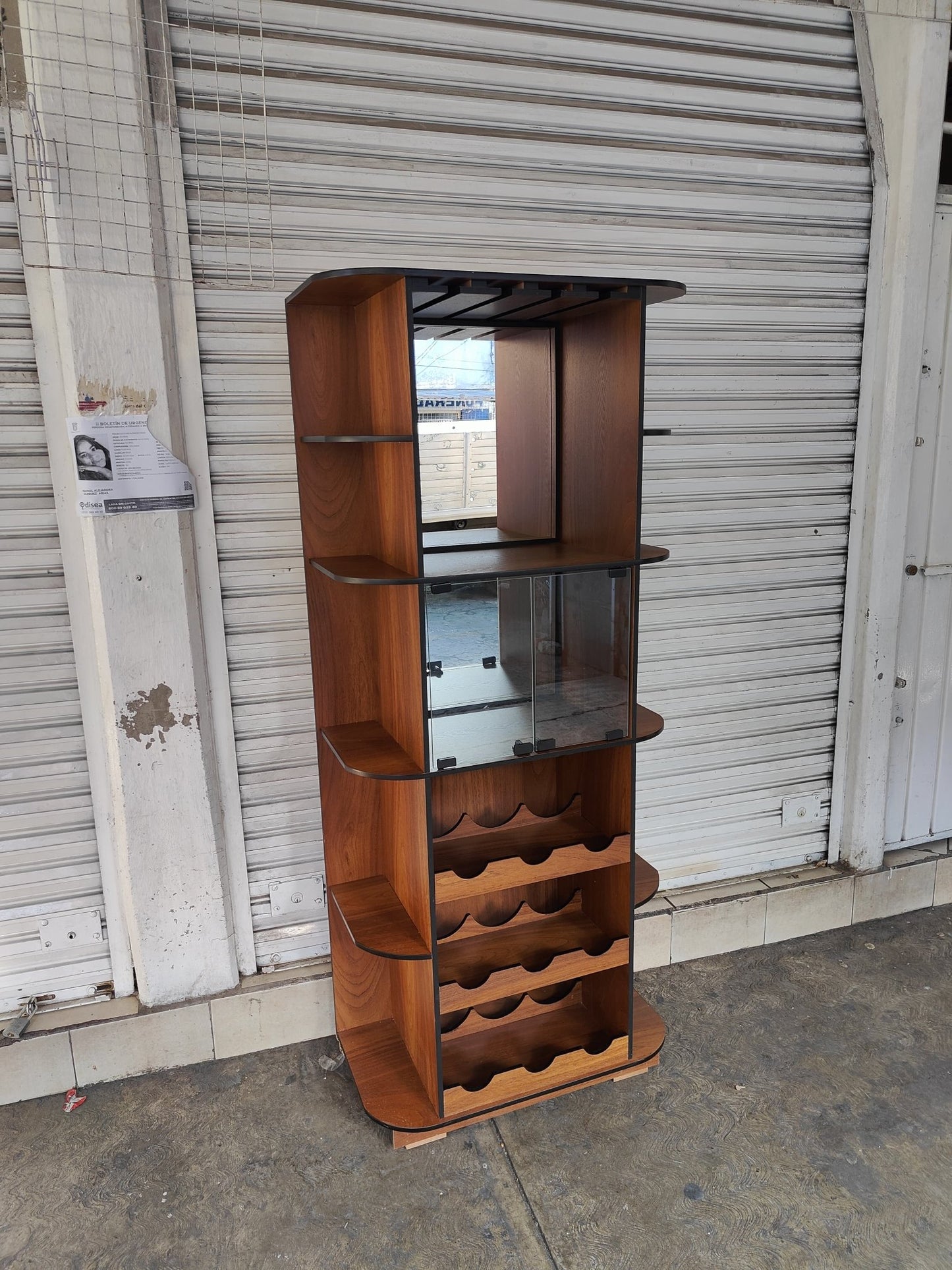 Cantina Imperio - Muebleria Paty