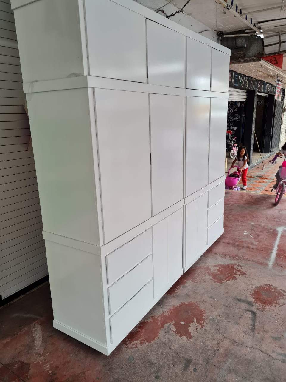 Clóset Moderno 2.40 desmontable - Muebleria Paty