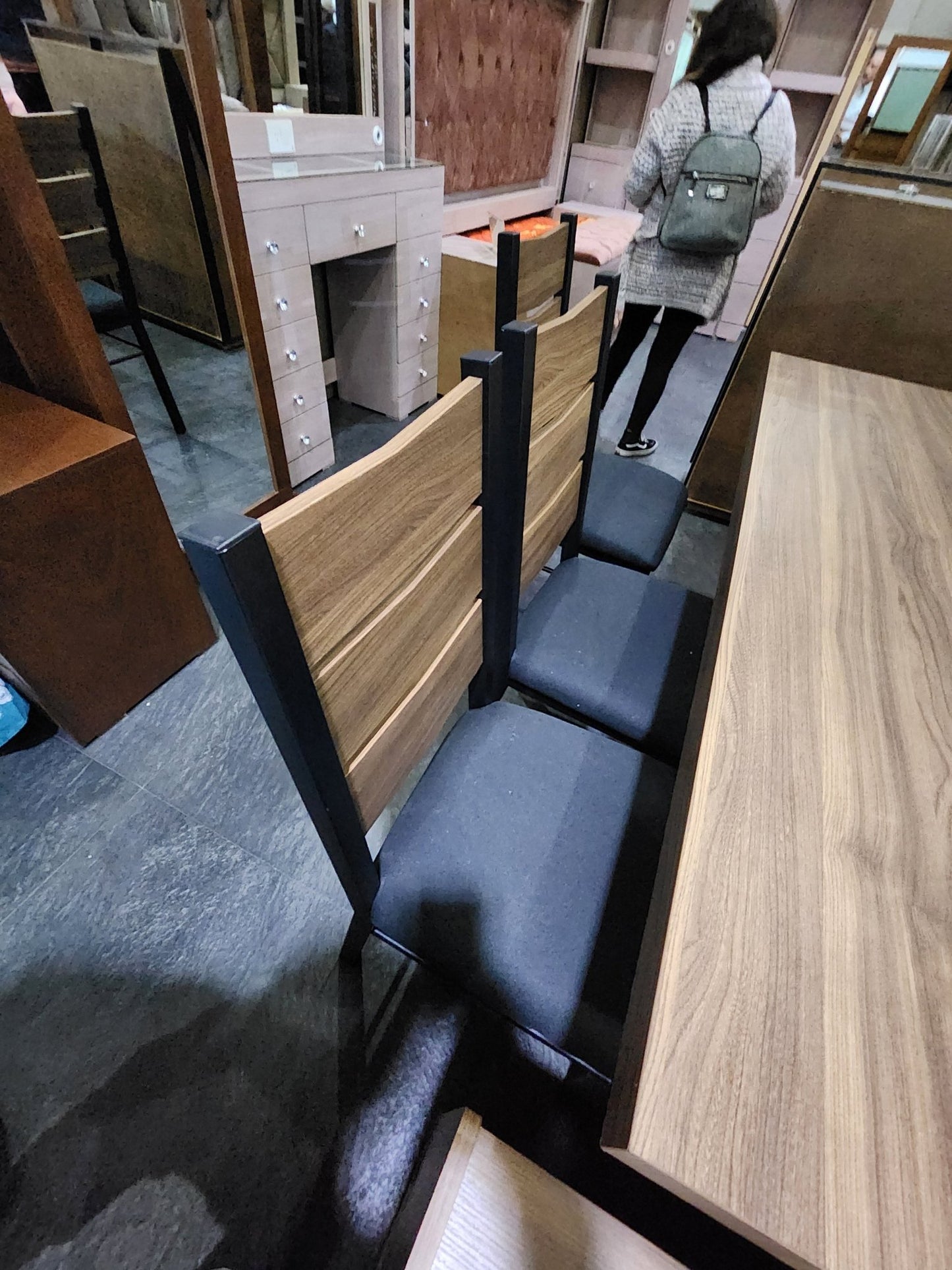 Comedor de 6 sillas Jared - Muebleria Paty