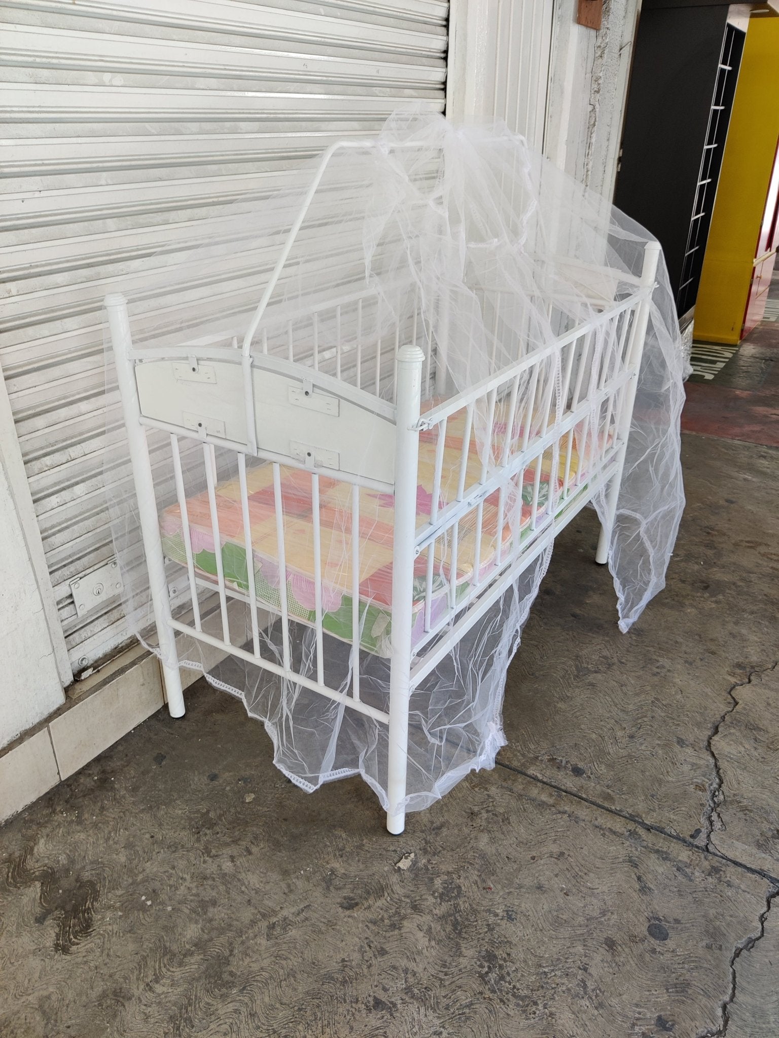 Cuna Pavito metalica - Muebleria Paty