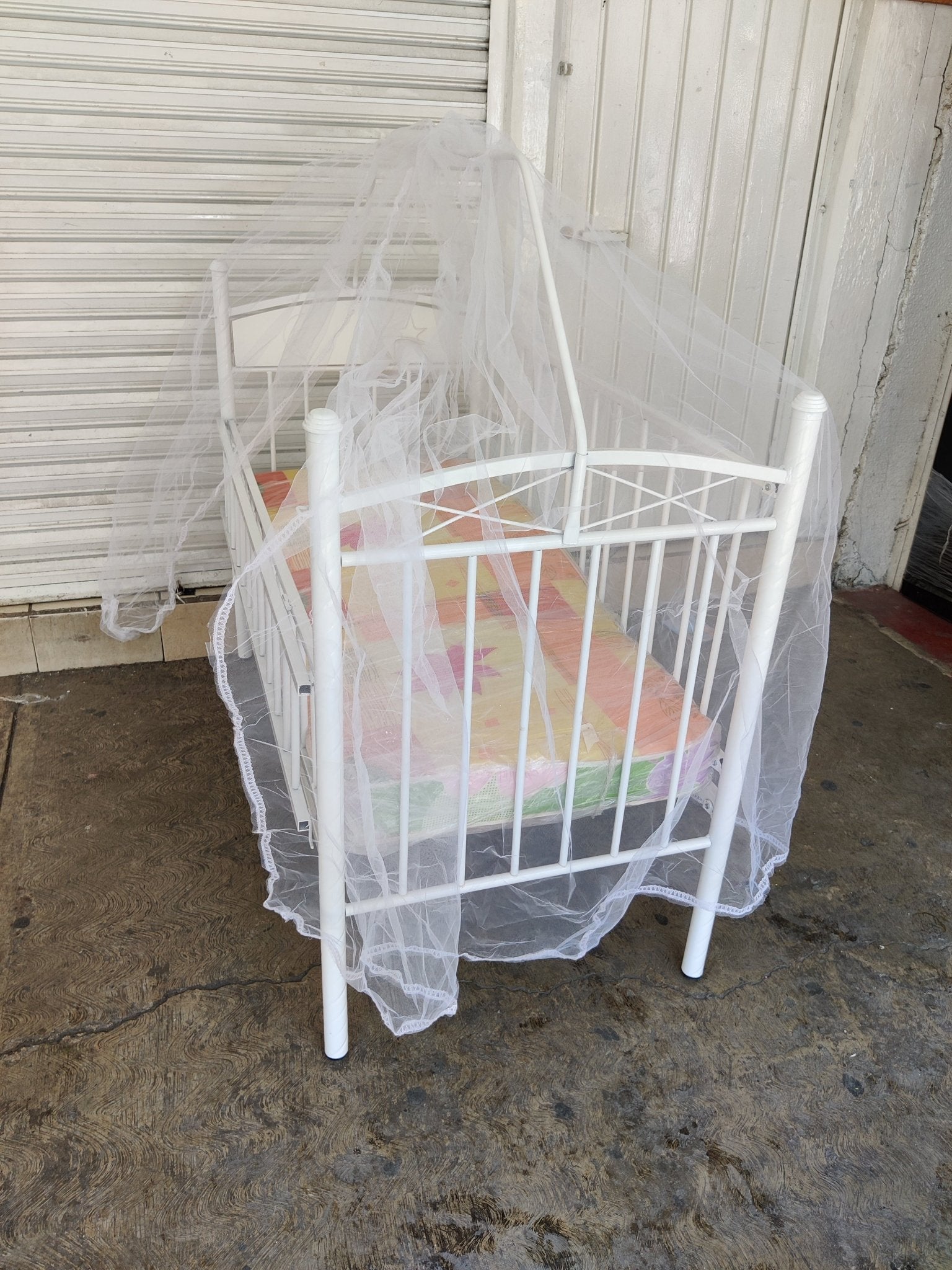 Cuna Pavito metalica - Muebleria Paty