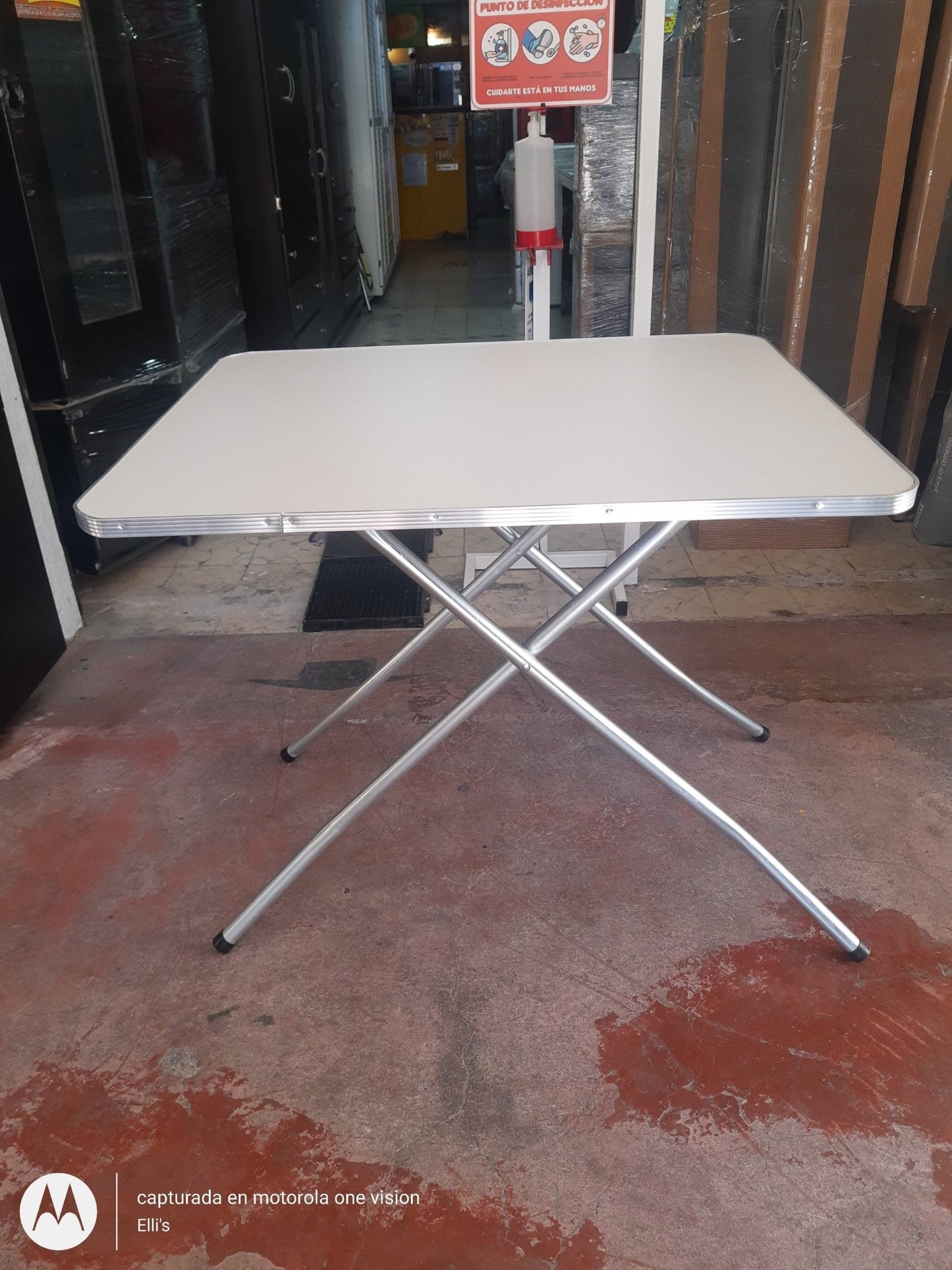 Mesa plegable chica - Muebleria Paty