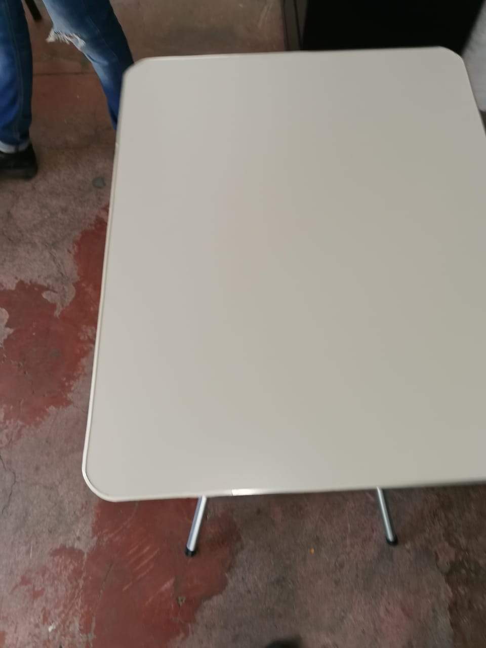 Mesa plegable chica - Muebleria Paty