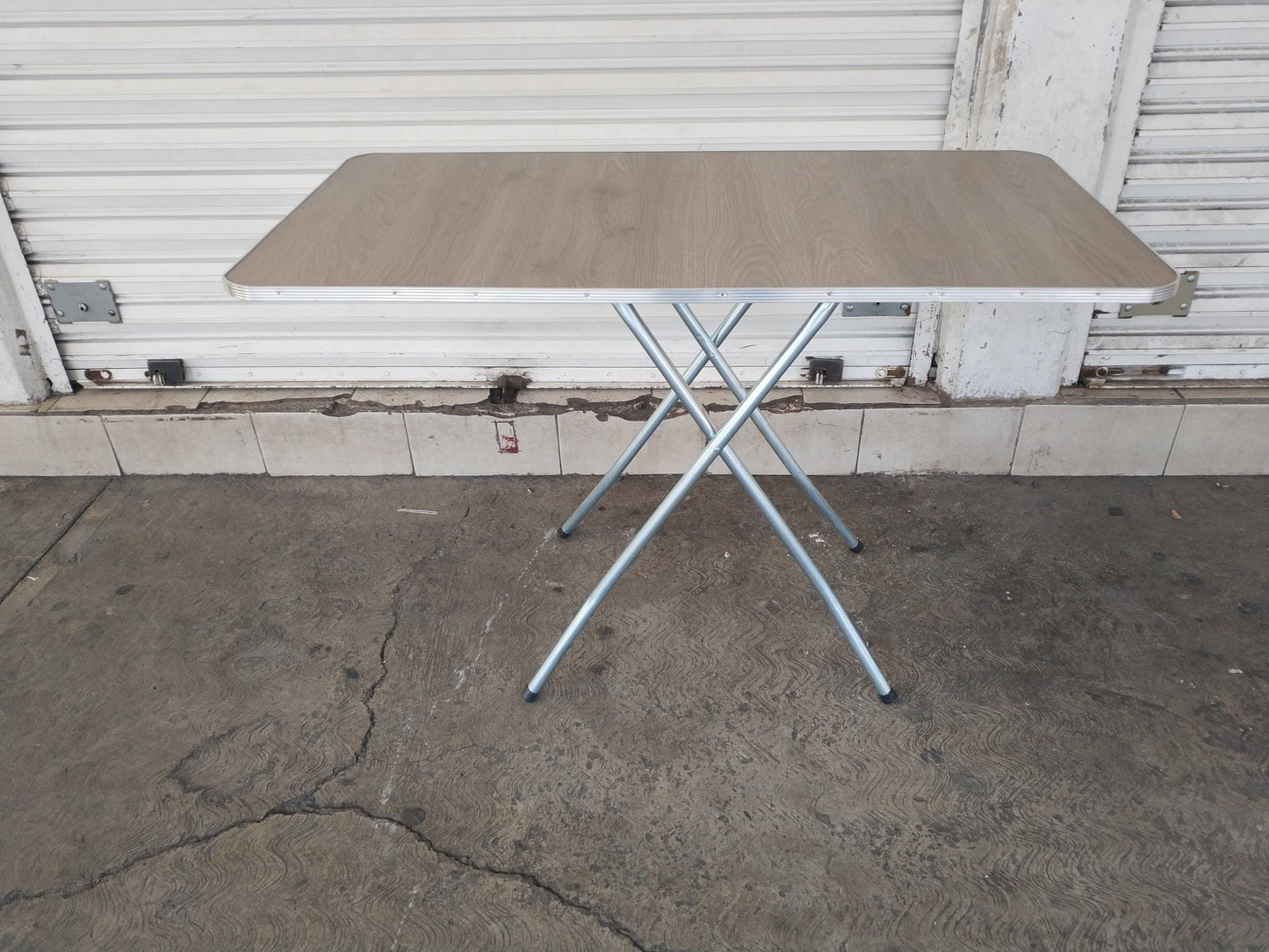 Mesa plegable grande - Muebleria Paty