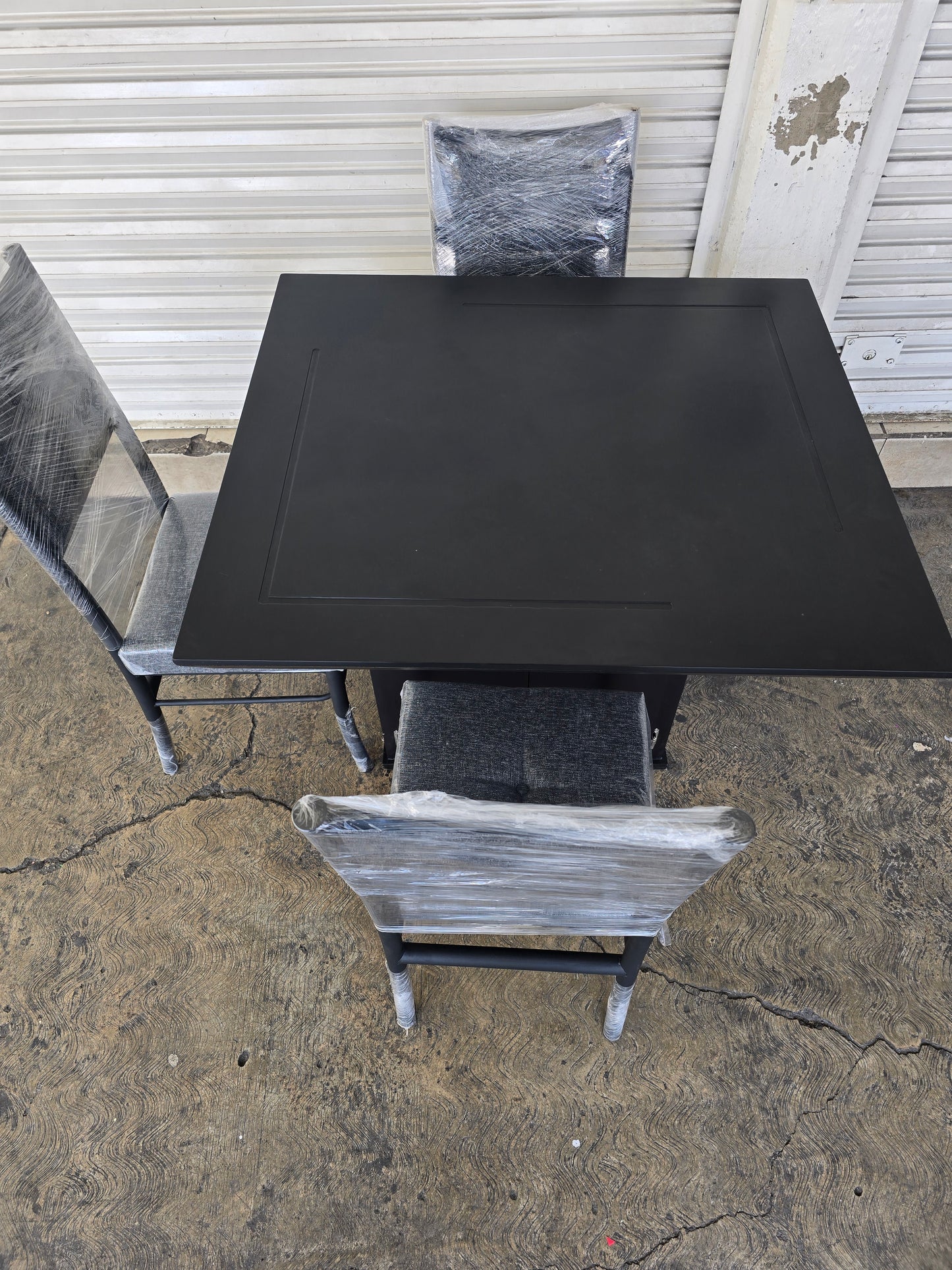Comedor Lucy con 4 sillas Paris