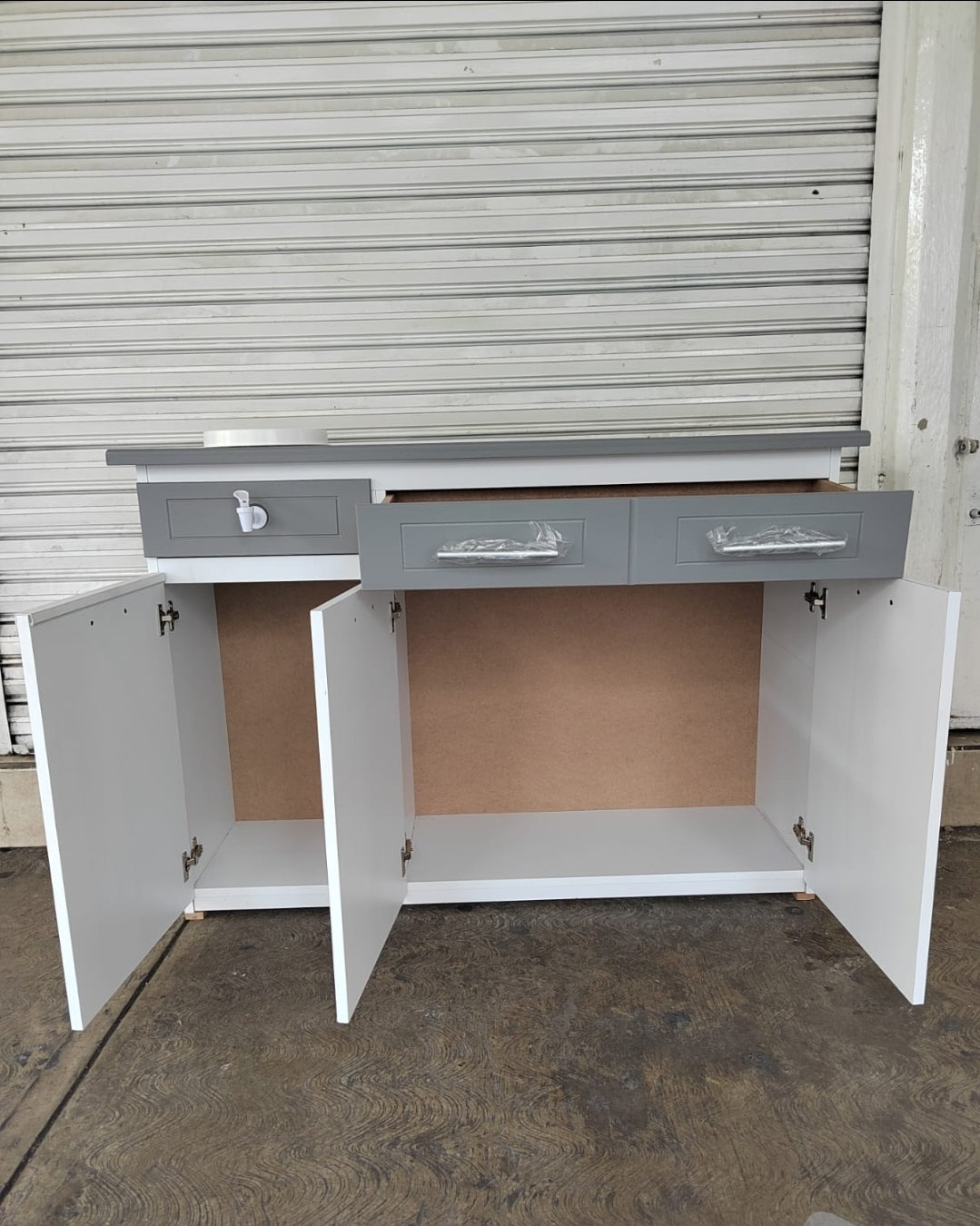 Mueble porta garrafón Paloma