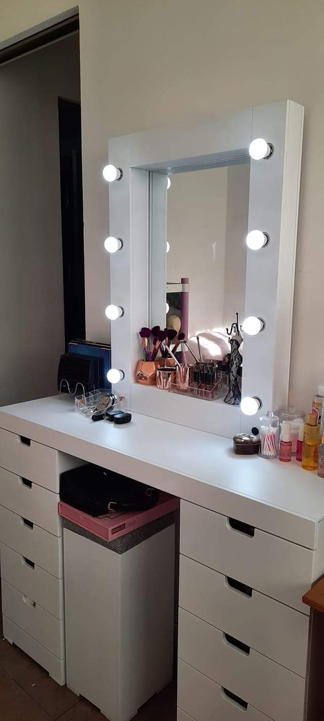 Tocador Estrella Vanity - Estilo Hollywood - Muebleria Paty