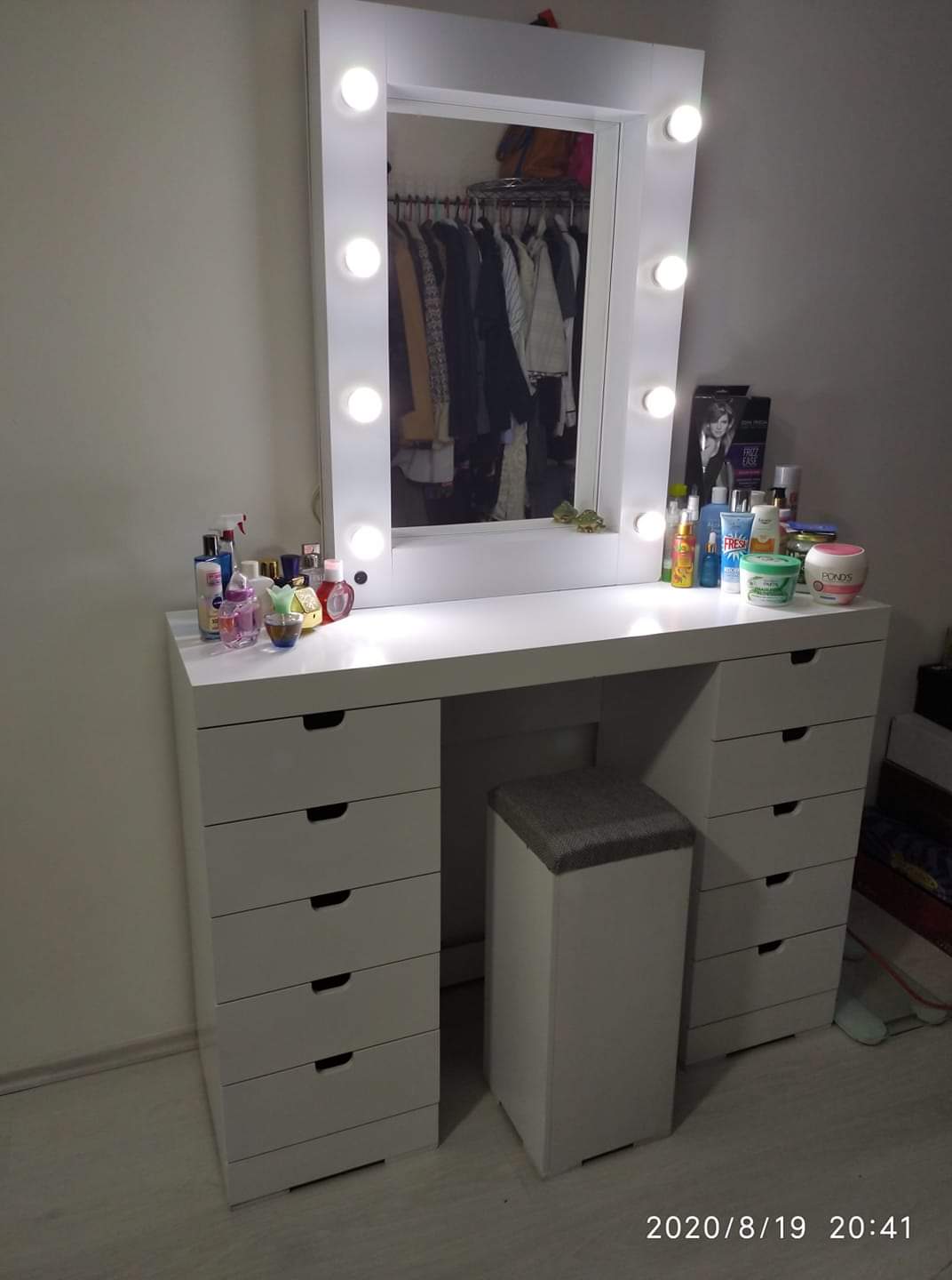 Tocador Estrella Vanity - Estilo Hollywood - Muebleria Paty