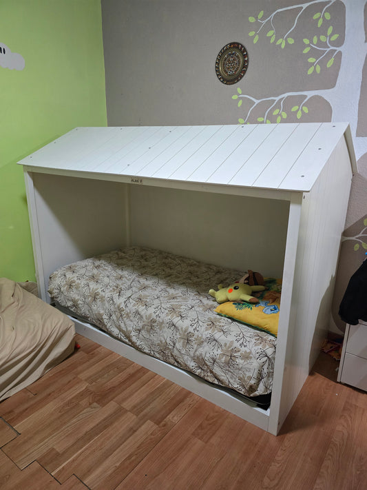 Cama individual blanca