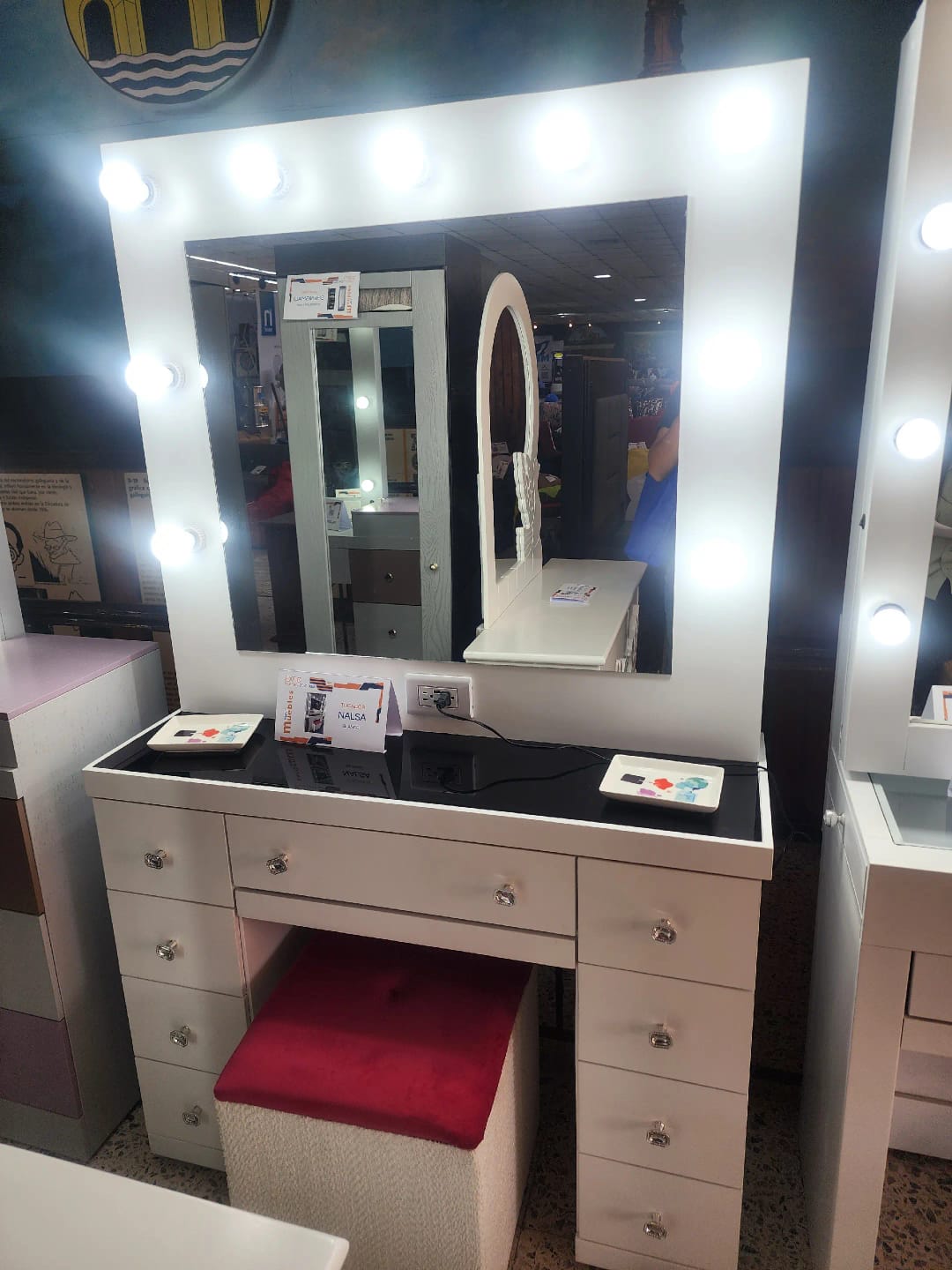 Tocador Vanity tipo Hollywood Nalsa - Muebleria Paty