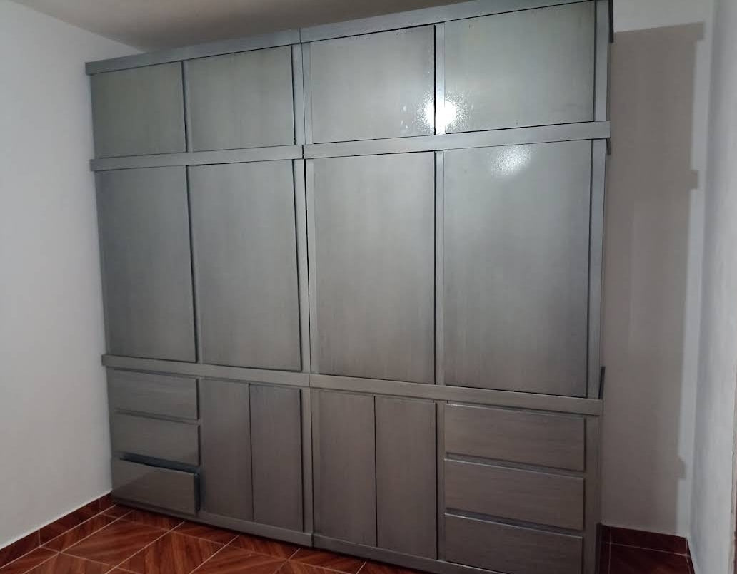 Clóset Moderno 2.40 desmontable - Muebleria Paty